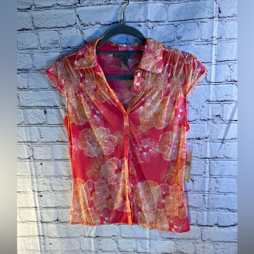 Lei Red and Orange Fitted Cap Sleeve Blouse